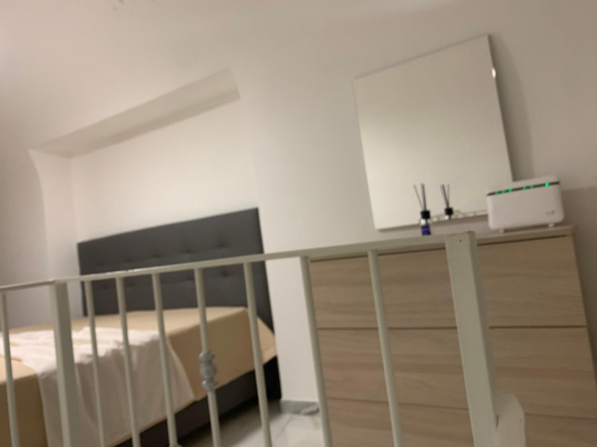 Appartement Viky House Chiaja 1 à Naples Extérieur photo