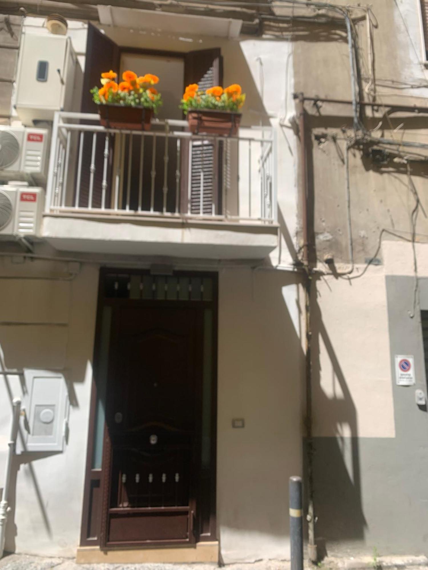 Appartement Viky House Chiaja 1 à Naples Extérieur photo