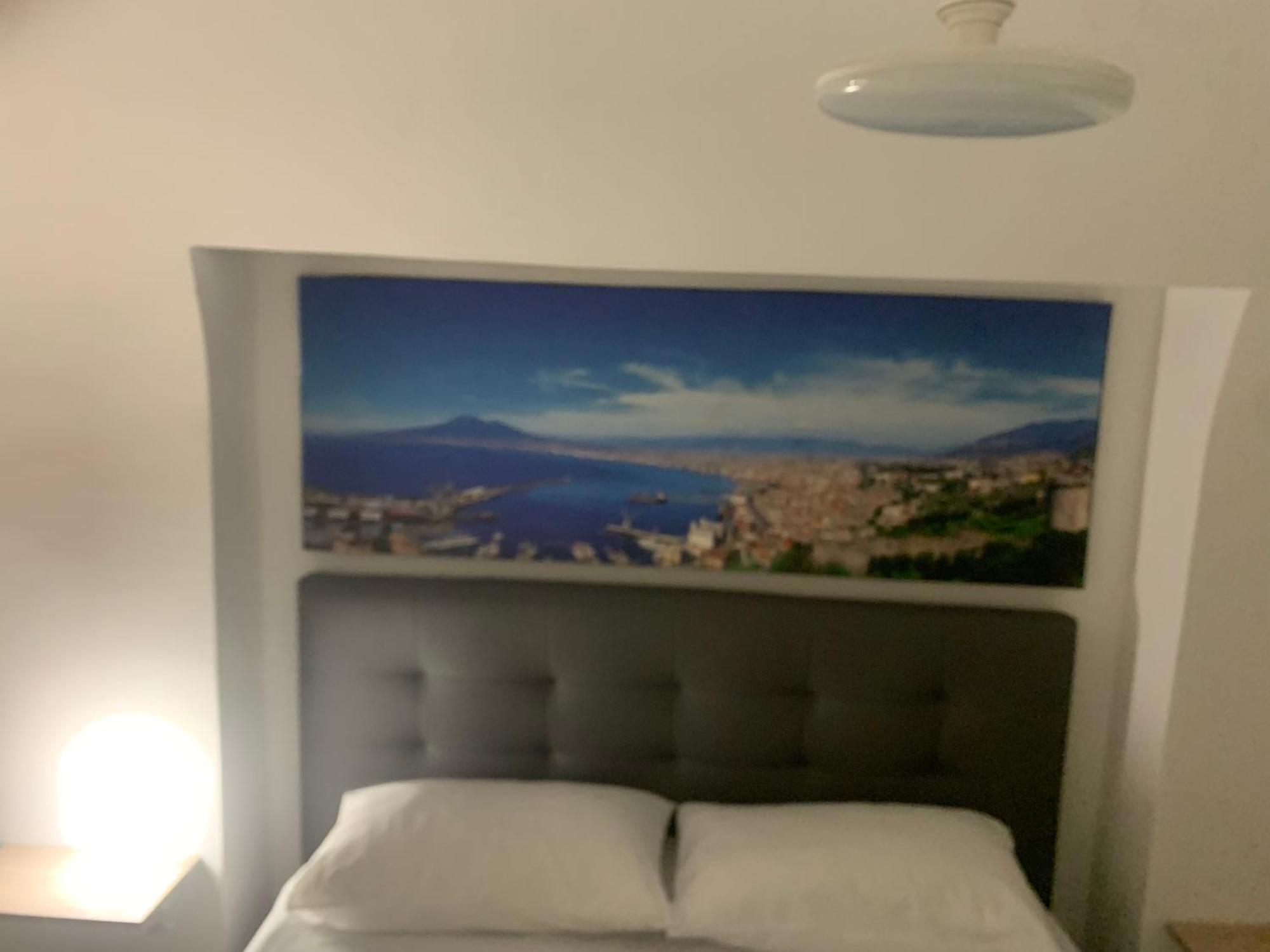 Appartement Viky House Chiaja 1 à Naples Extérieur photo